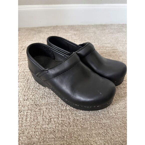 Dansko Shoes - Dansko Professional Black Leather Clogs Size 36 Slip On Comfort Work Shoes